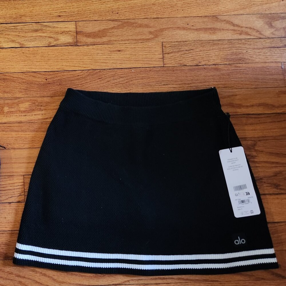 Alo Knit 2 piece skort set - Picture 3 of 3